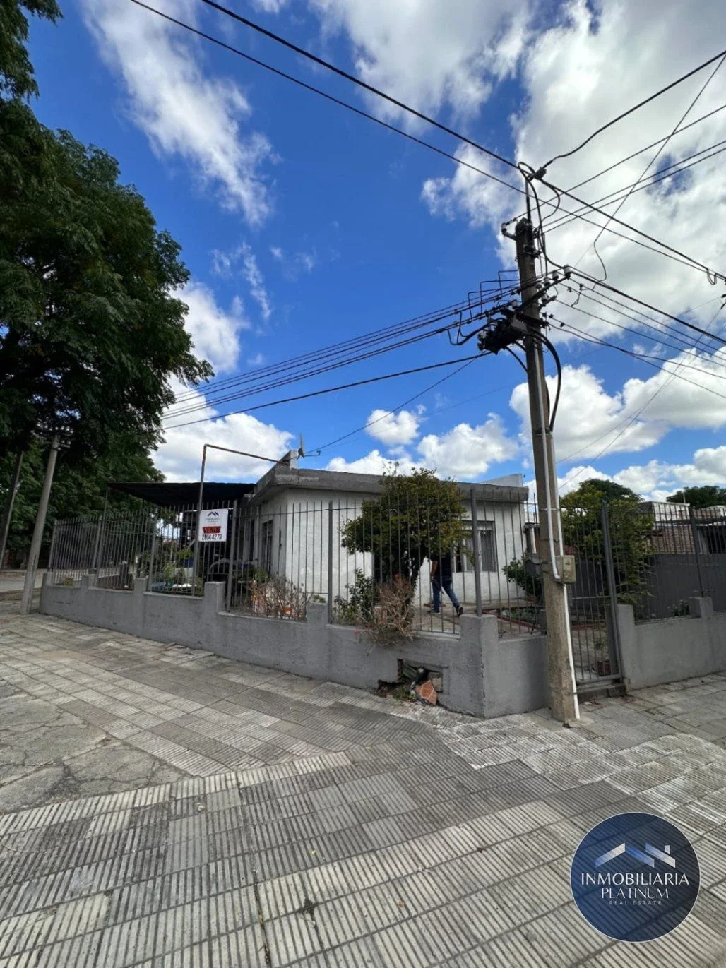 Casa en venta  3 dormitorios c/ cochera en Cerrito - Imagen 4
