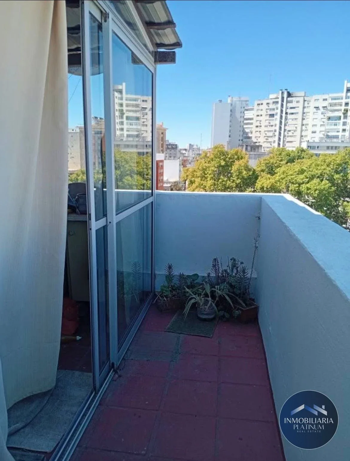 Apartamento 2 Dormitorios Alquiler Centro - Imagen 3