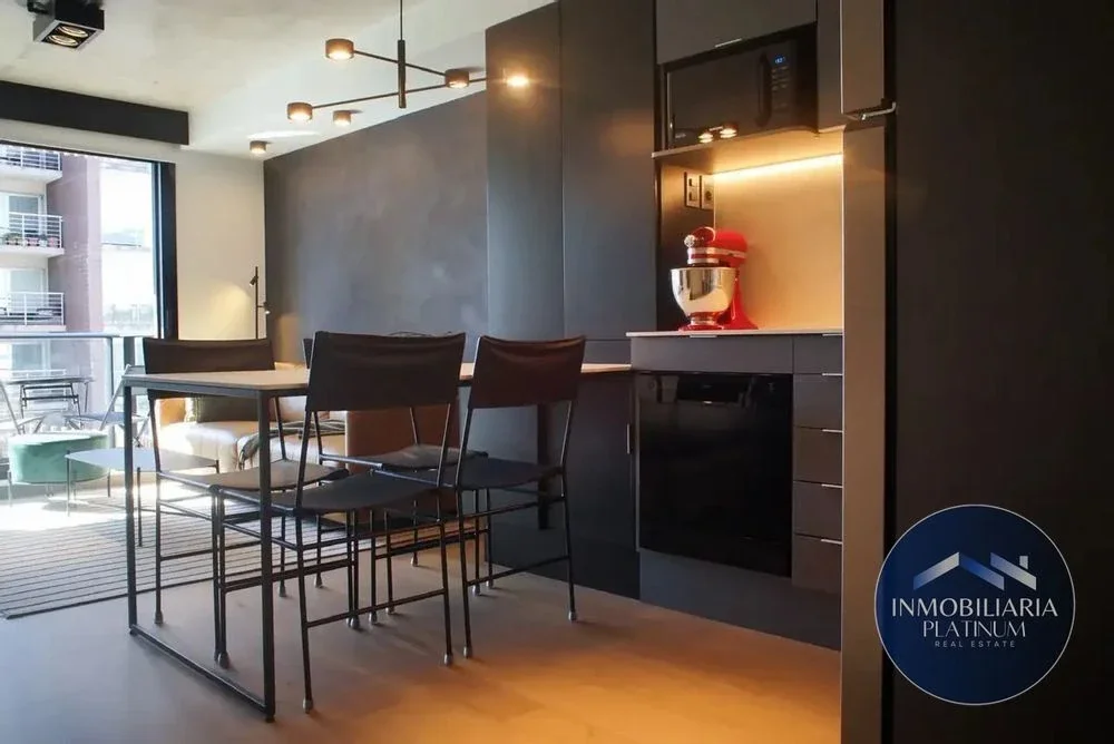 Apartamento en venta c/ cochera en Pocitos - Imagen 1