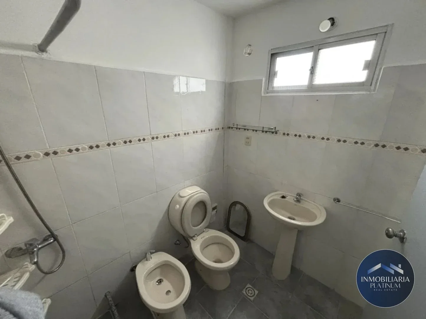 Apartamento en alquiler en La Blanqueada - Imagen 2