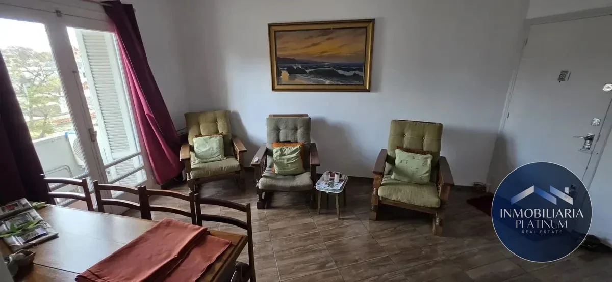 Apartamento 2 Dormitorios en Prado | Esquina, 2 Balcones y Muy Luminoso - Imagen 4
