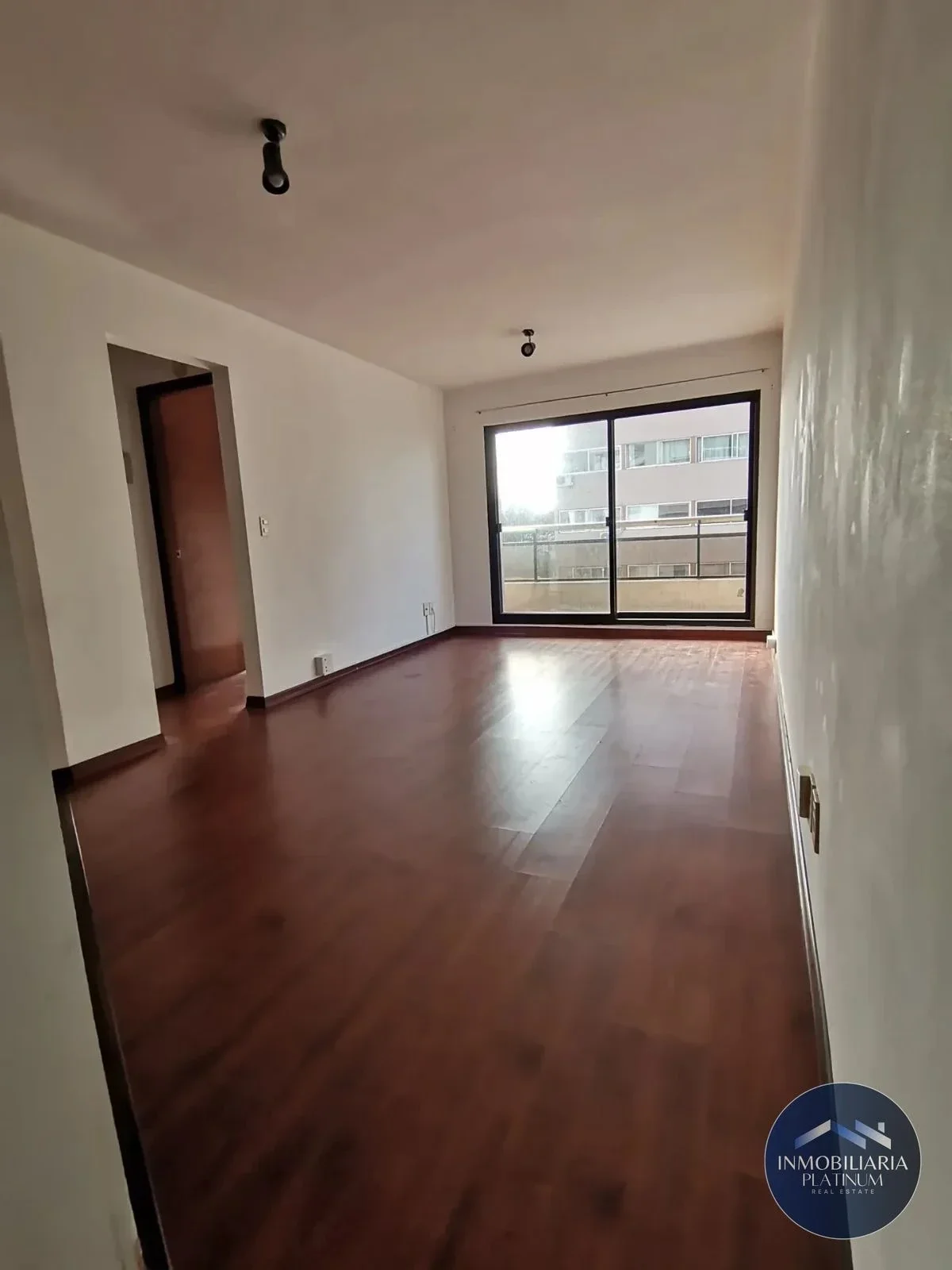 Apartamento en alquiler en Malvin - Imagen 1