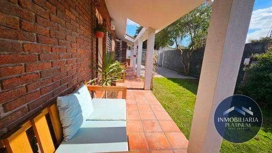 Casa en venta c/ cochera en Colón - Imagen 4