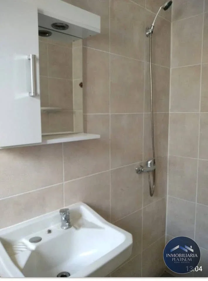 Apartamento en alquiler en Mercado Modelo - Imagen 4