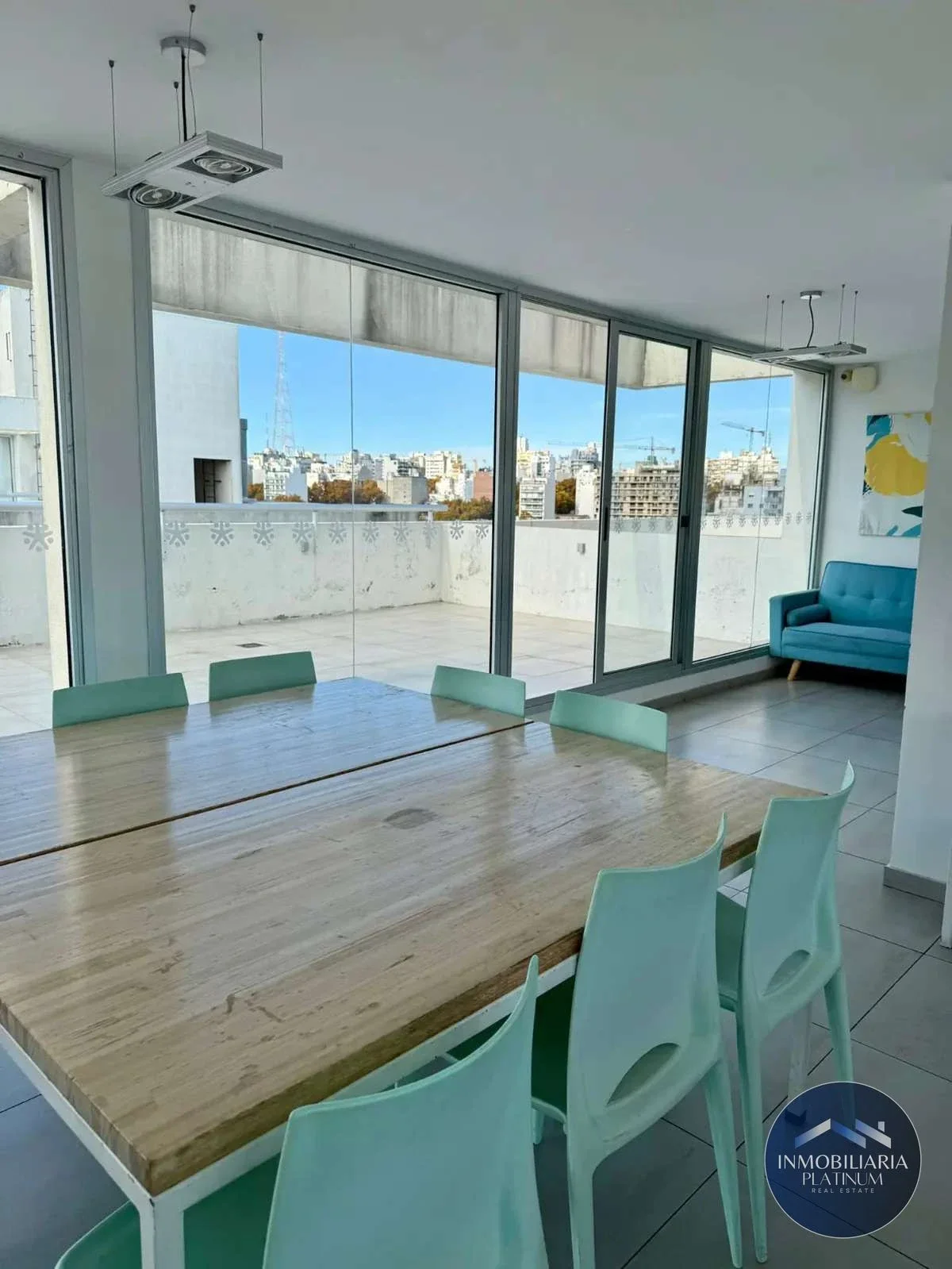 Apartamento en venta c/ cochera en Tres Cruces - Imagen 3