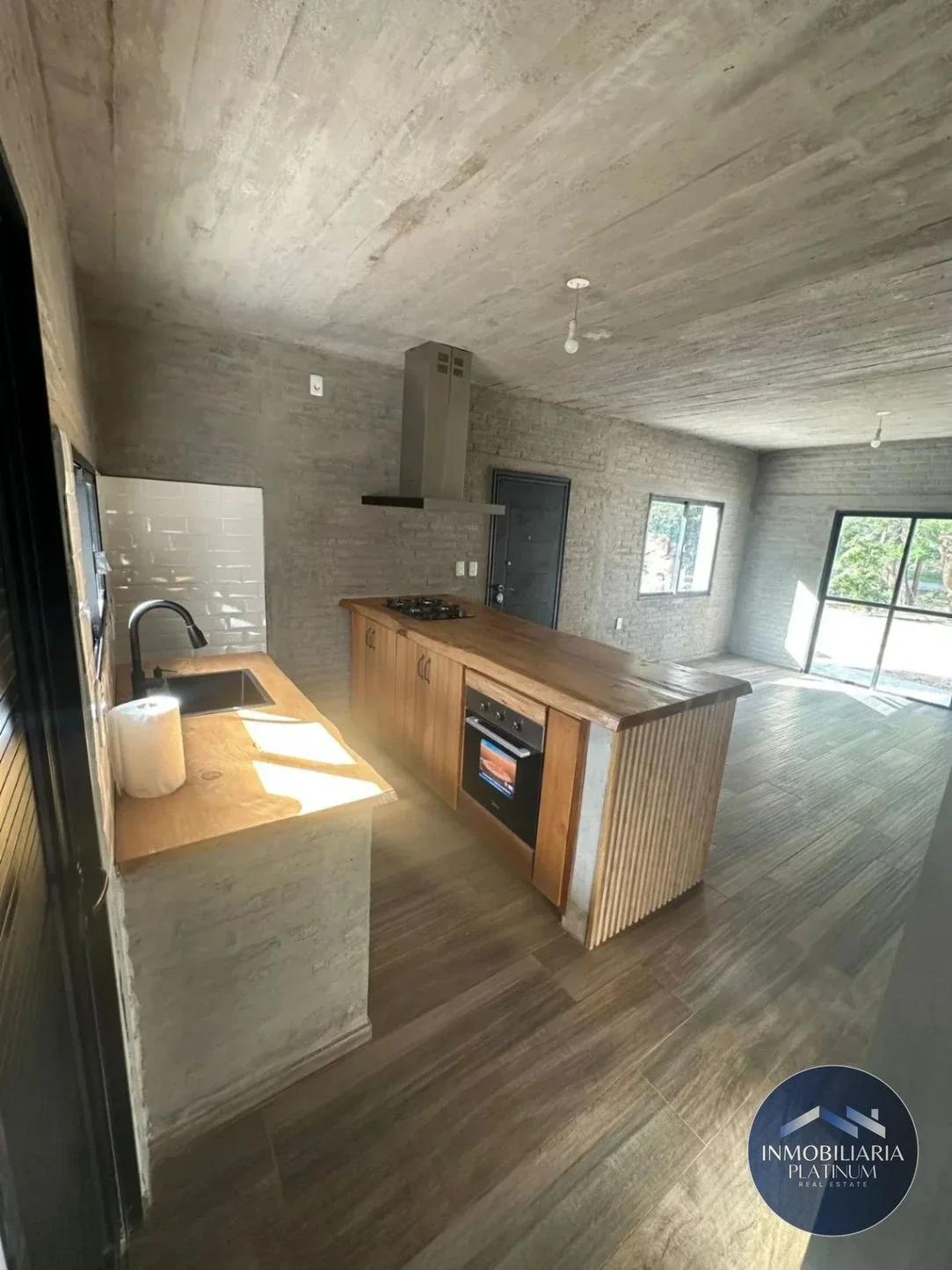 Casa en venta c/ cochera en Los Titanes - Imagen 3