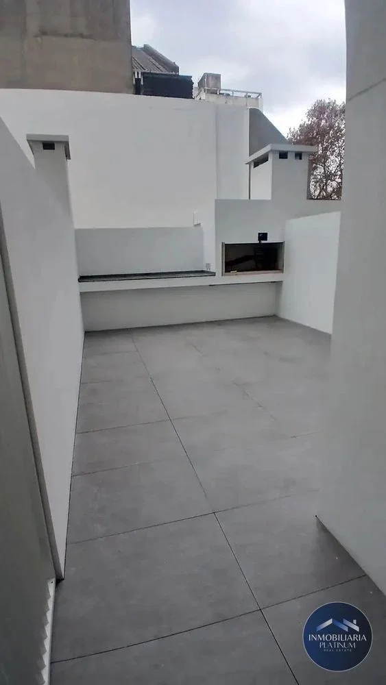 Apartamento en alquiler en Centro - Imagen 2