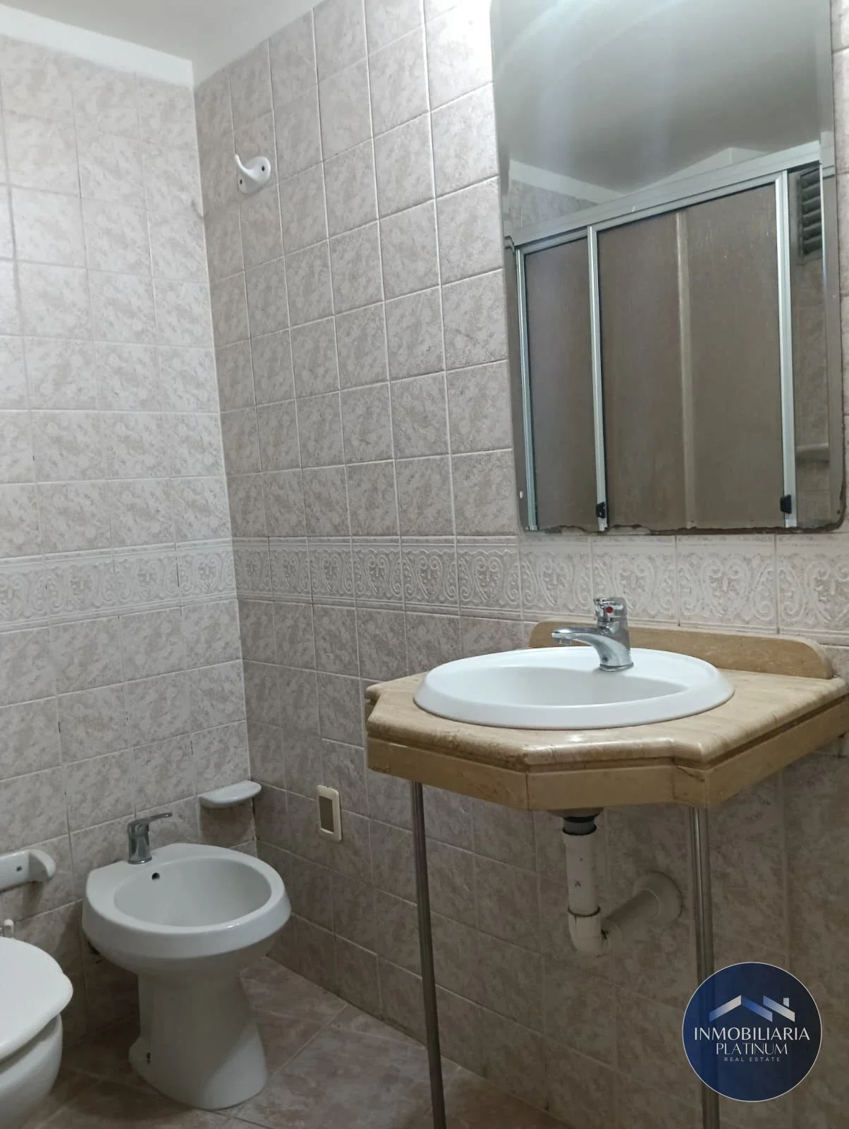 Apartamento en alquiler en Tres Cruces - Imagen 3