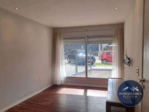 Apartamento en alquiler c/ cochera en Malvin - Imagen 2