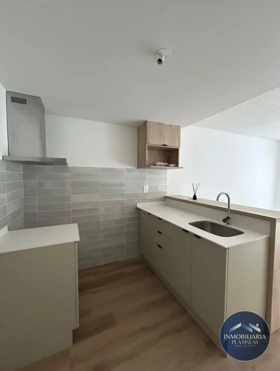 Apartamento en alquiler en La Blanqueada - Imagen 3