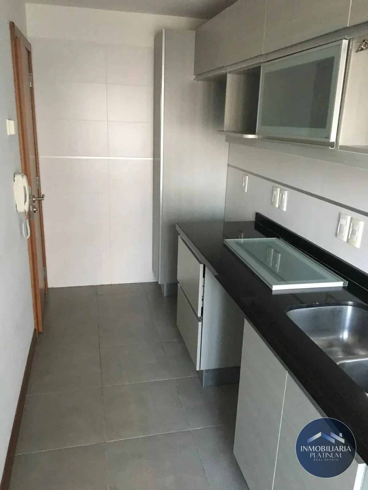 Apartamento en Alquiler 1 Dormitorio c/ Cochera en Malvin - Imagen 3