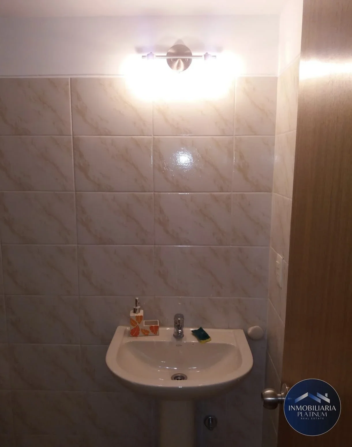 Apartamento en venta en Tres Cruces - Imagen 5