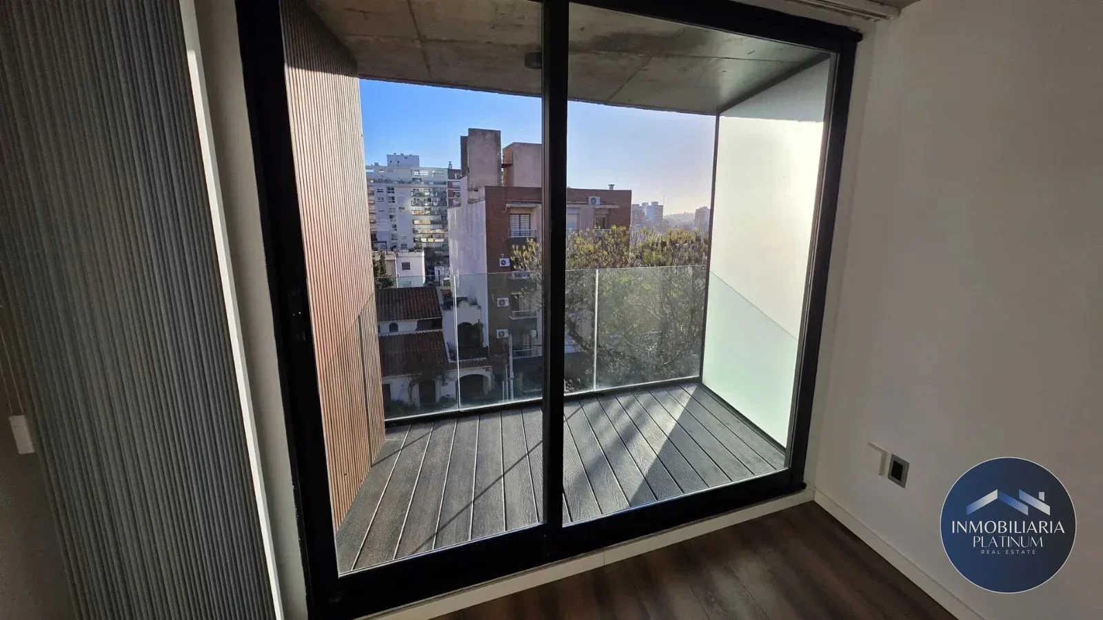 Apartamento en alquiler 1 dormitorio c/ cochera en Pocitos Nuevo - Imagen 2