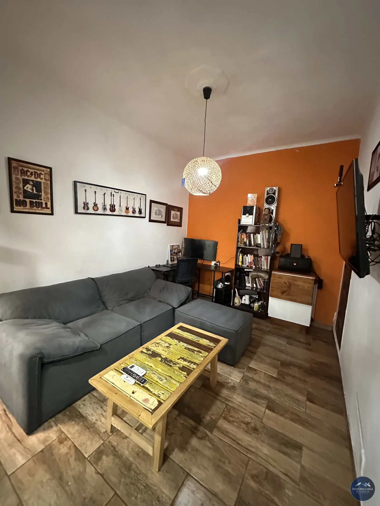 Venta de Apartamento de Un Dormitorio con terraza en Goes - Imagen 2