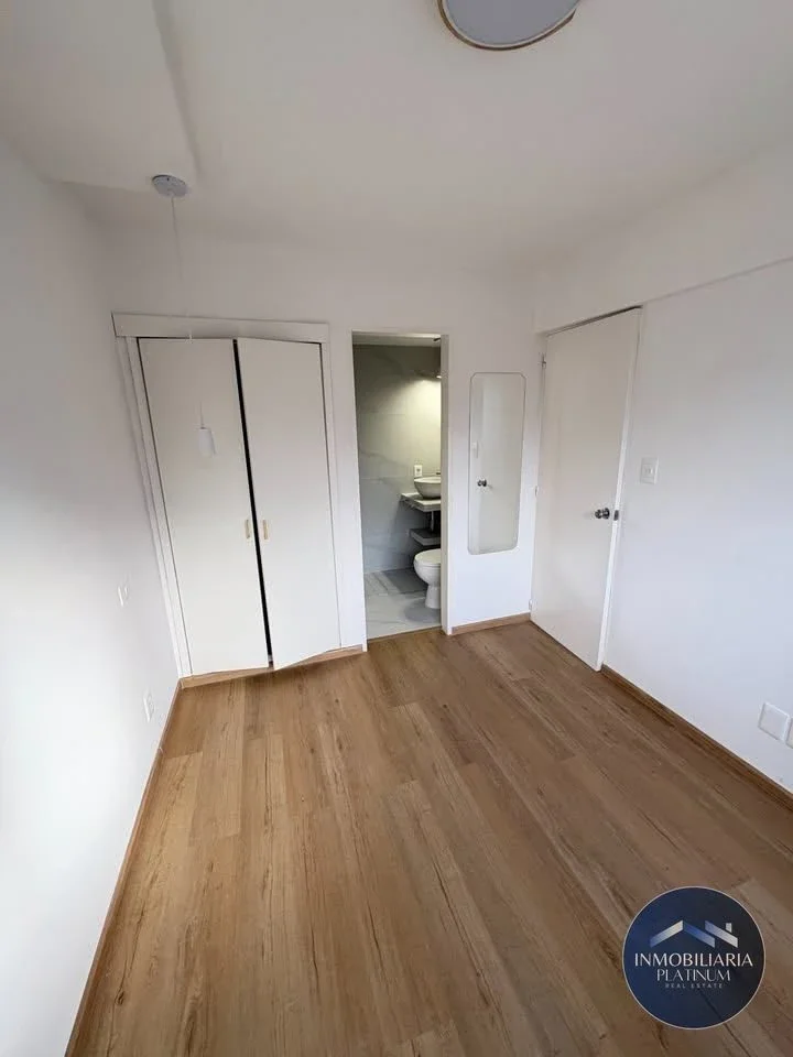 Apartamento en alquiler c/ cochera en Pocitos - Imagen 3
