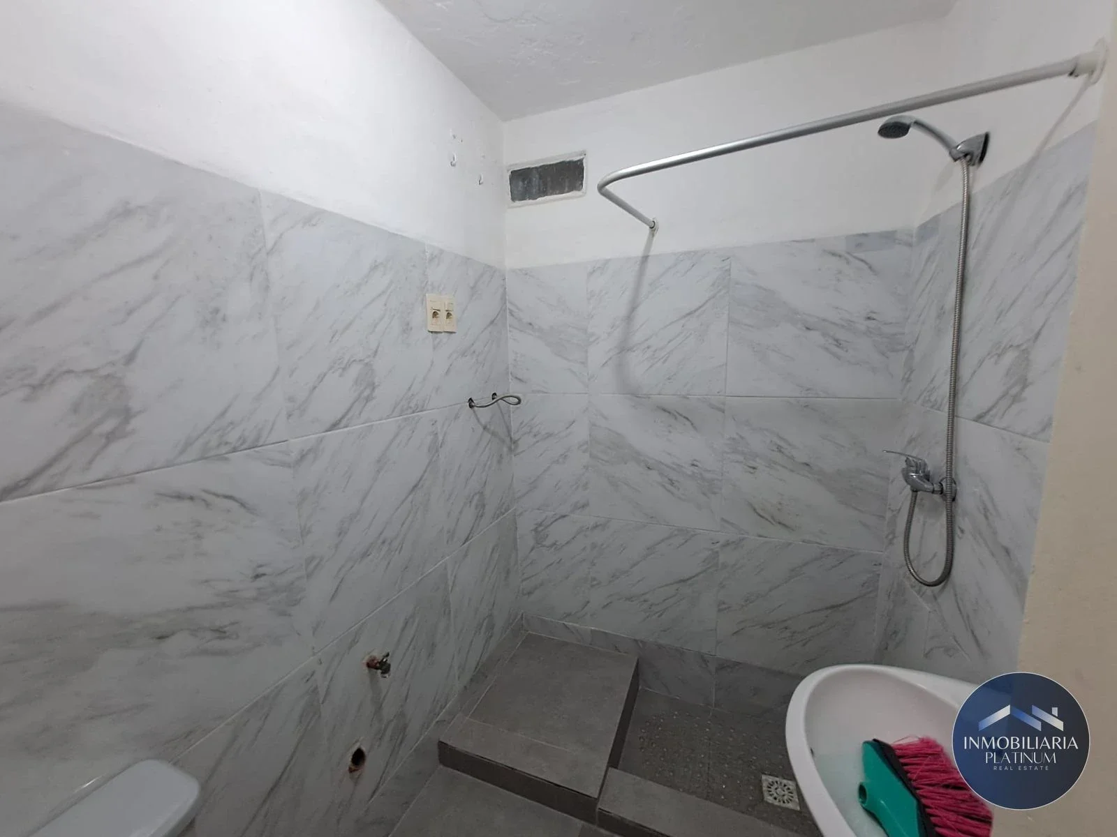 Apartamento en alquiler en La Blanqueada - Imagen 4
