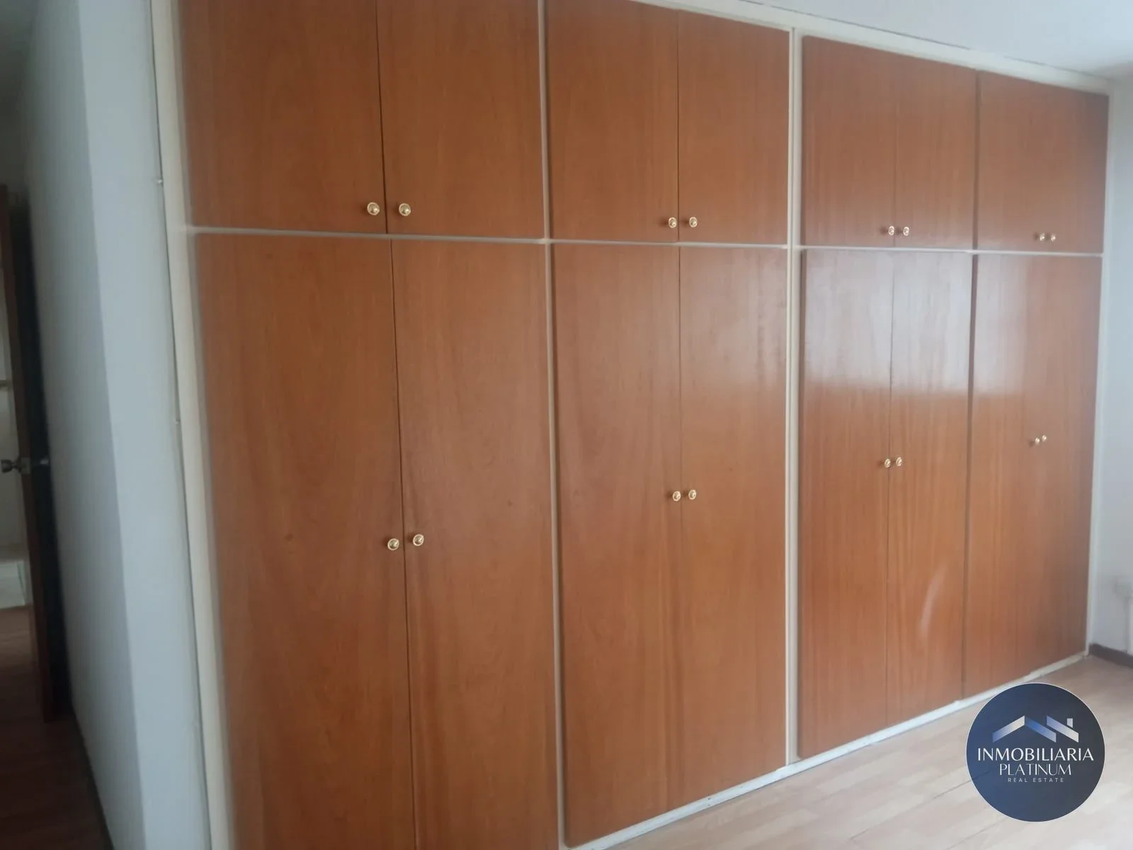 Apartamento en alquiler c/ cochera en Pocitos - Imagen 3