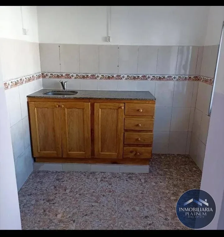 Apartamento en alquiler en Colón - Imagen 3
