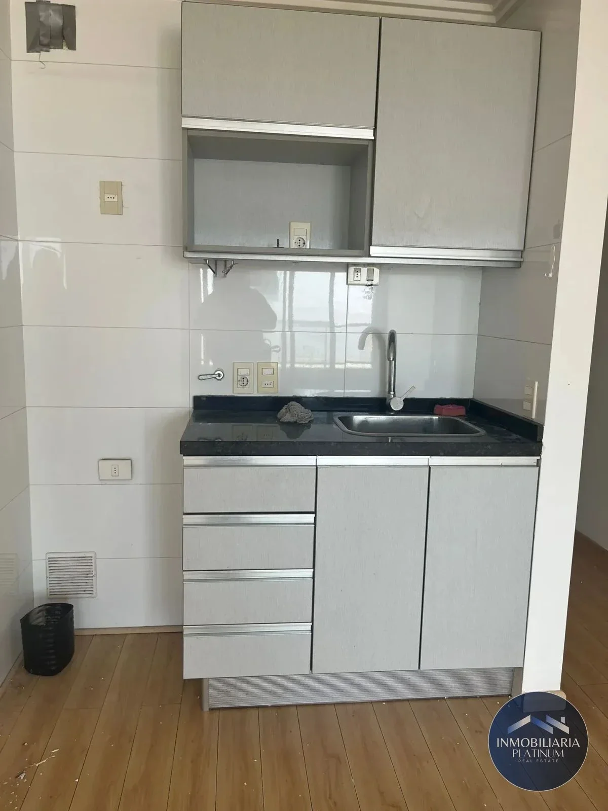 Apartamento en alquiler en Malvin - Imagen 3