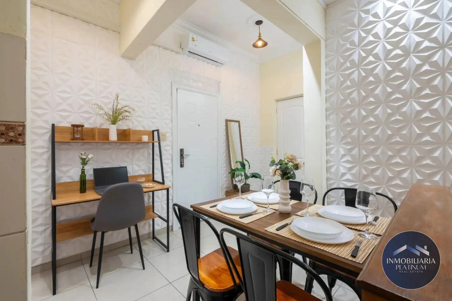 Apartamento en Venta Amoblado de 1 Dormitorio en Pocitos - Imagen 1