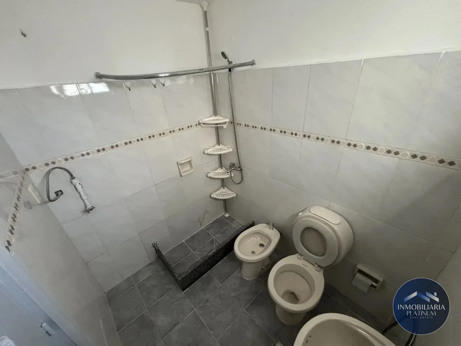 Apartamento en alquiler en La Blanqueada - Imagen 3