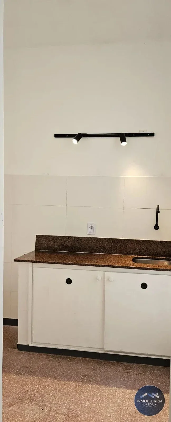 Apartamento en alquiler en Parque Rodó - Imagen 3