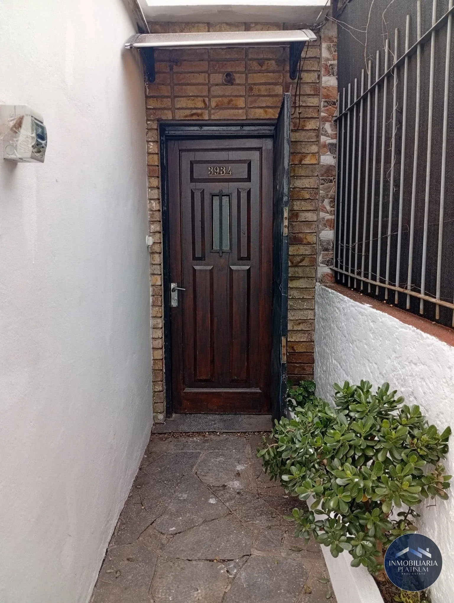 Casa en alquiler c/ cochera en Cerrito - Imagen 3