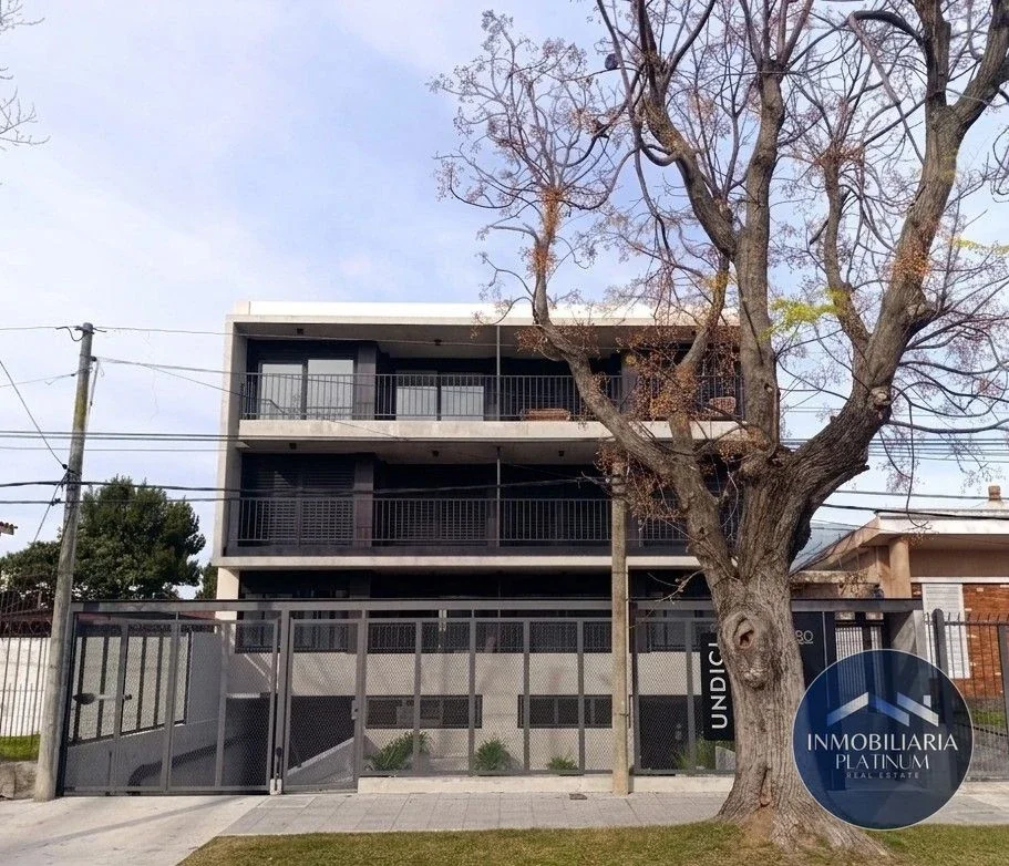 Apartamento en venta dos dormitorios dos baños en Malvin - Imagen 1