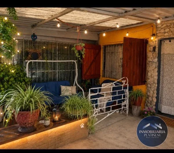 Casa en venta c/ cochera en Pajas Blancas - Imagen 2