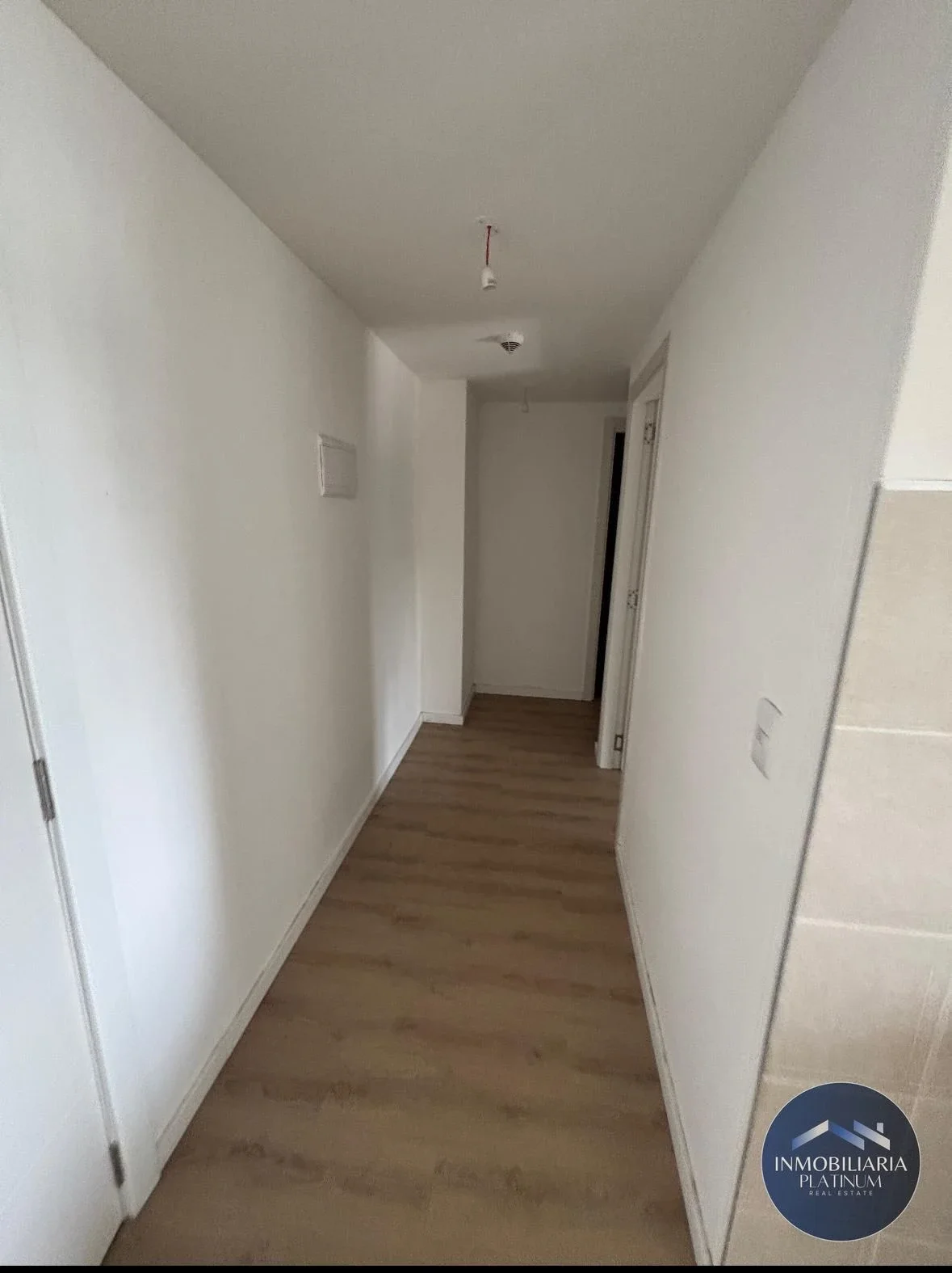 Apartamento en alquiler c/ cochera en Tres Cruces - Imagen 4