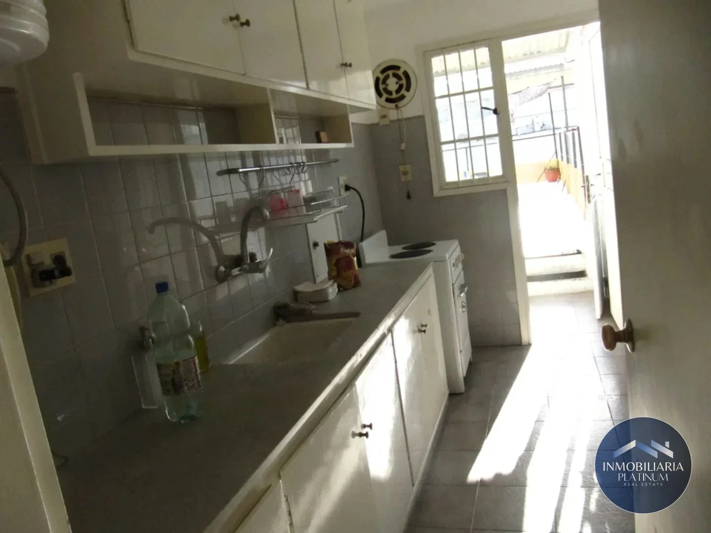 Apartamento en alquiler en Ciudad Vieja - Imagen 3