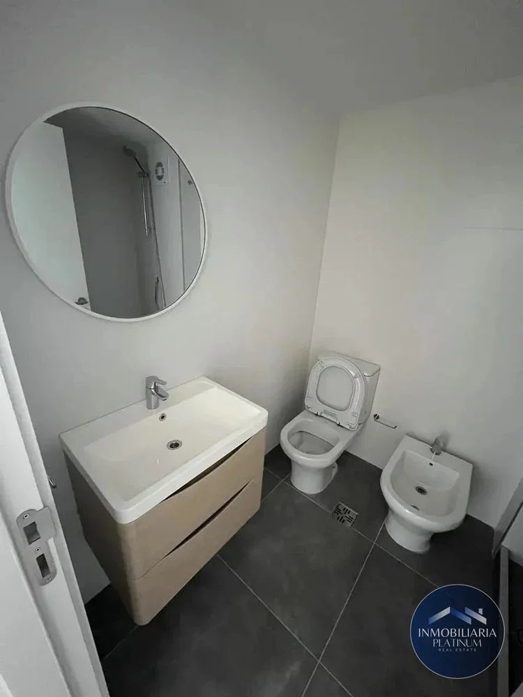 Apartamento en alquiler c/ cochera en Malvin - Imagen 5