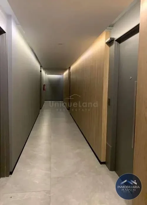Apartamento en alquiler c/ cochera en Malvin - Imagen 2