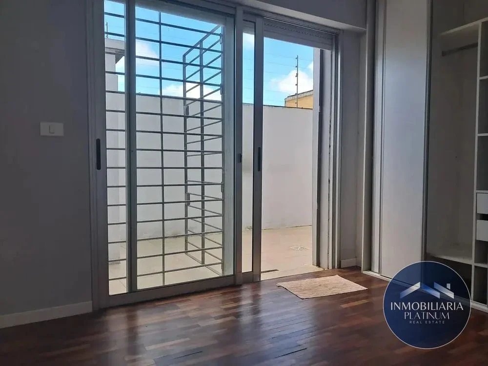 Apartamento en alquiler c/ cochera en Malvin - Imagen 4