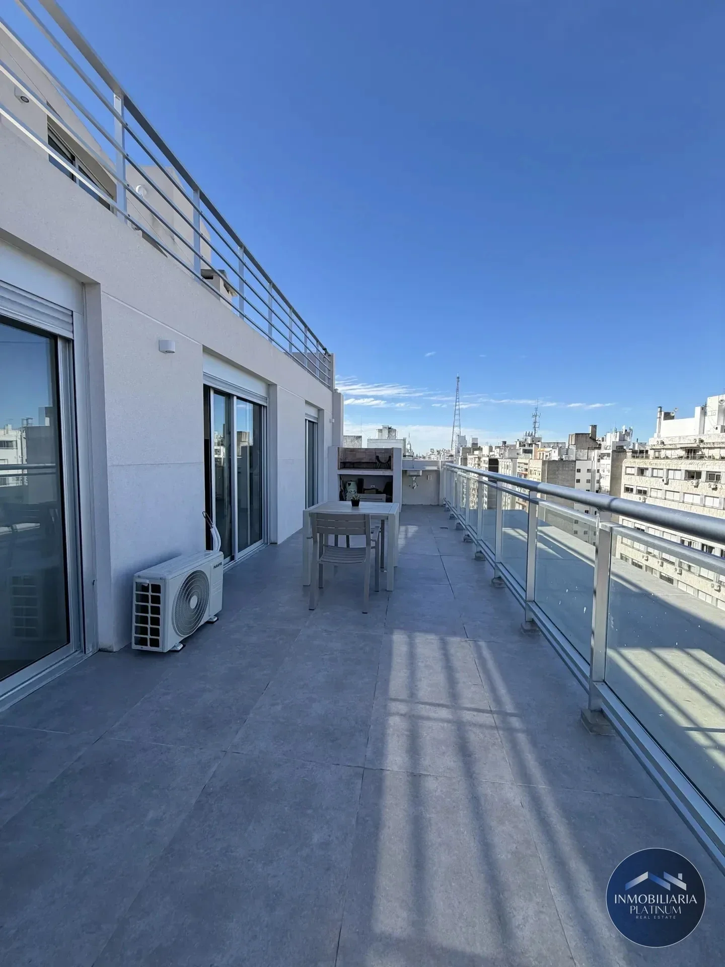 Penthouse en Alquiler en Cordón | A Estrenar, Amueblado y Gran Terraza - Imagen 3