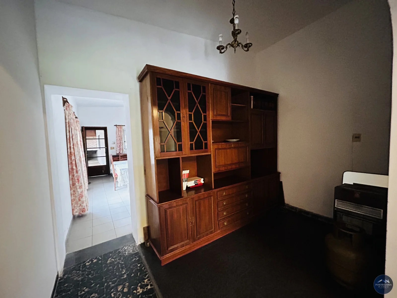 Casa en venta c/ cochera en La Floresta - Imagen 2