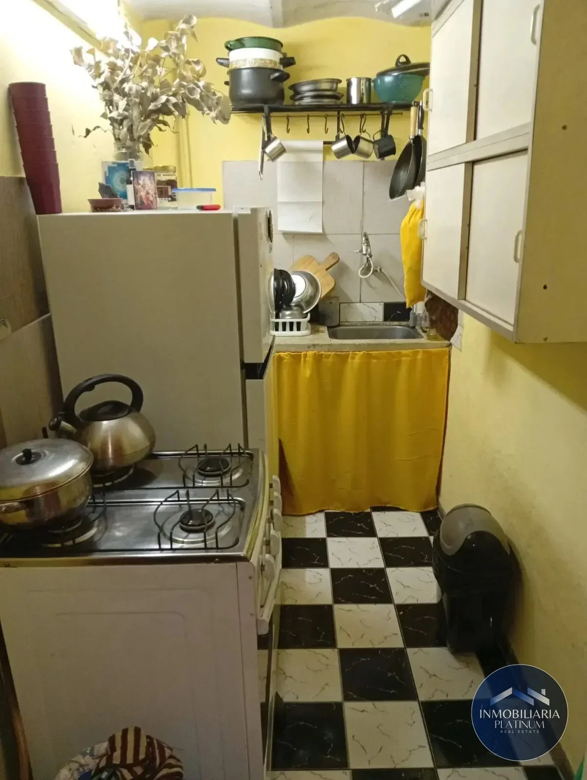 OPORTUNIDAD DIFÍCIL DE ENCONTRAR en zona REDUCTO - Imagen 3