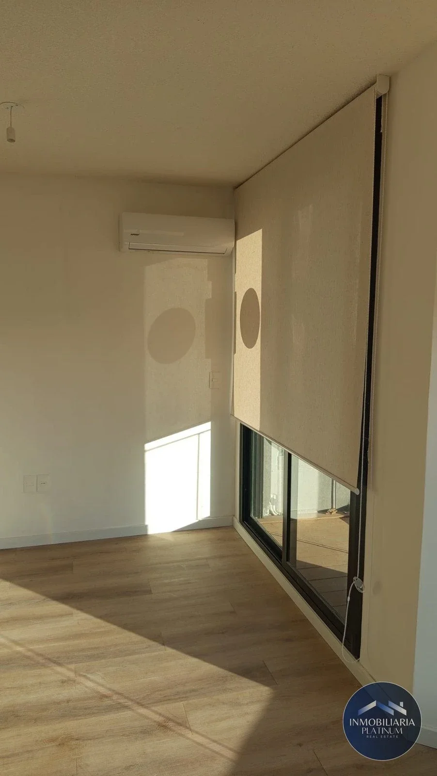 Apartamento en alquiler en Tres Cruces 1dorm. - Imagen 3