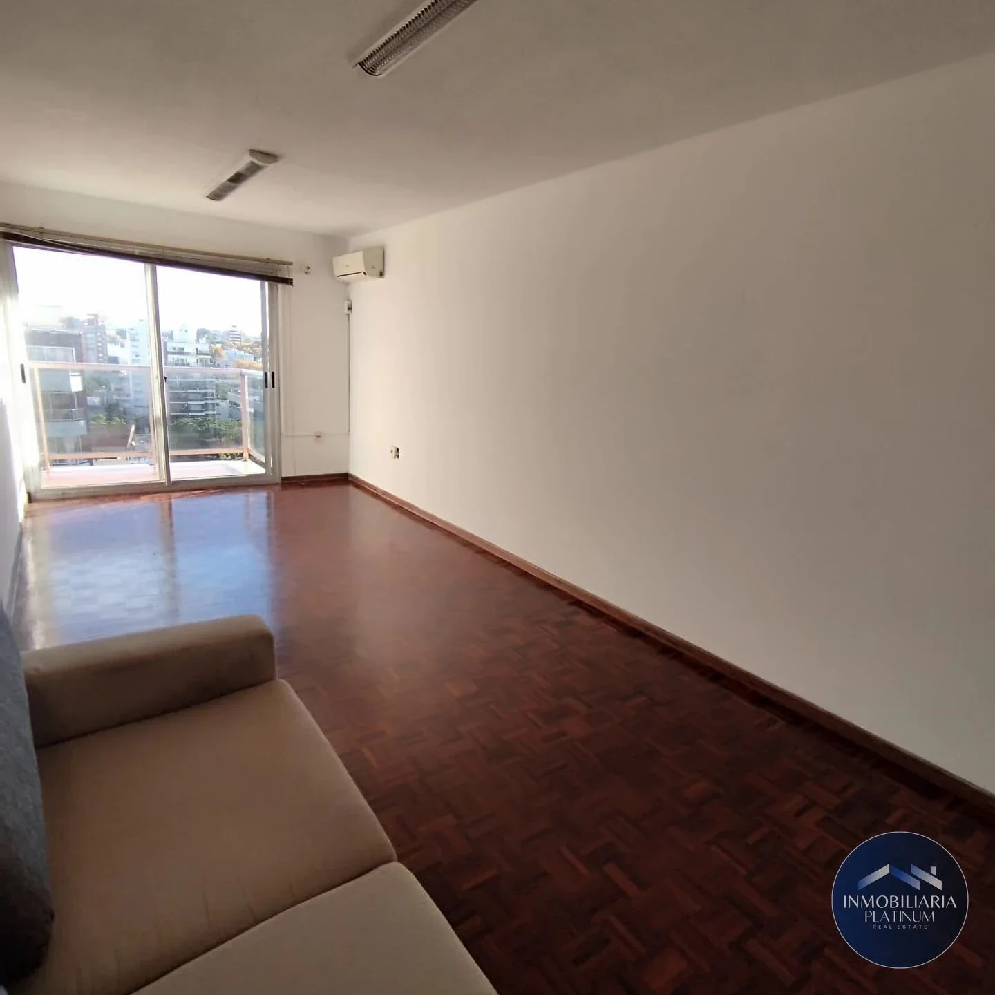 Apartamento en alquiler c/ cochera en Pocitos - Imagen 5