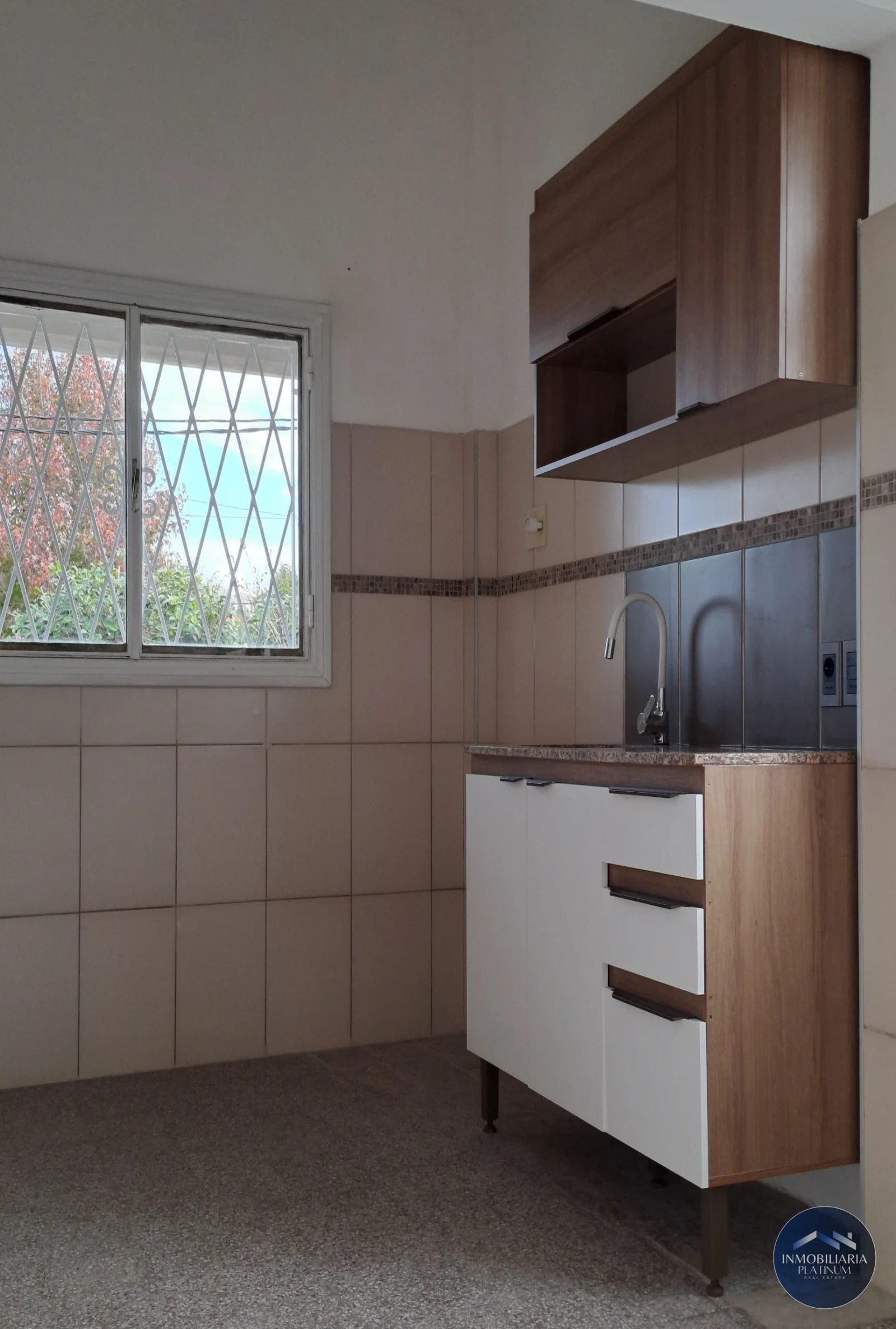 Casa en alquiler c/ cochera en Solymar - Imagen 5