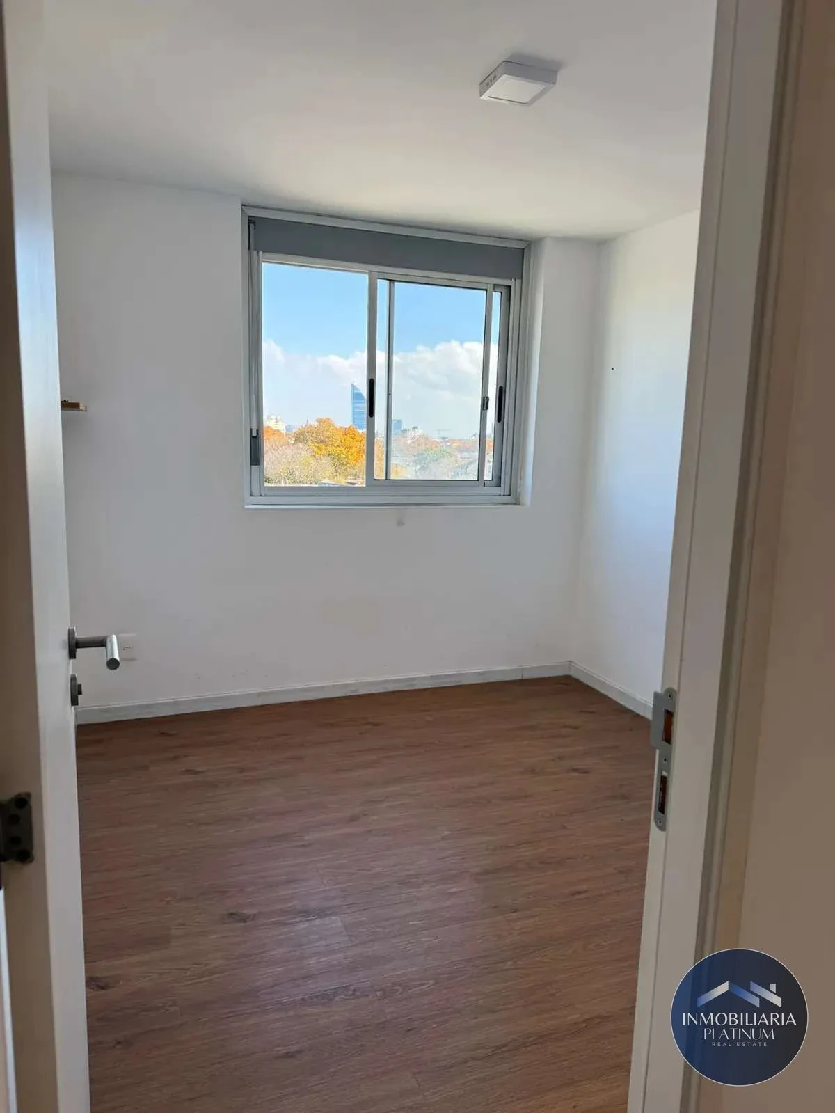 Apartamento en venta c/ cochera en Tres Cruces - Imagen 4