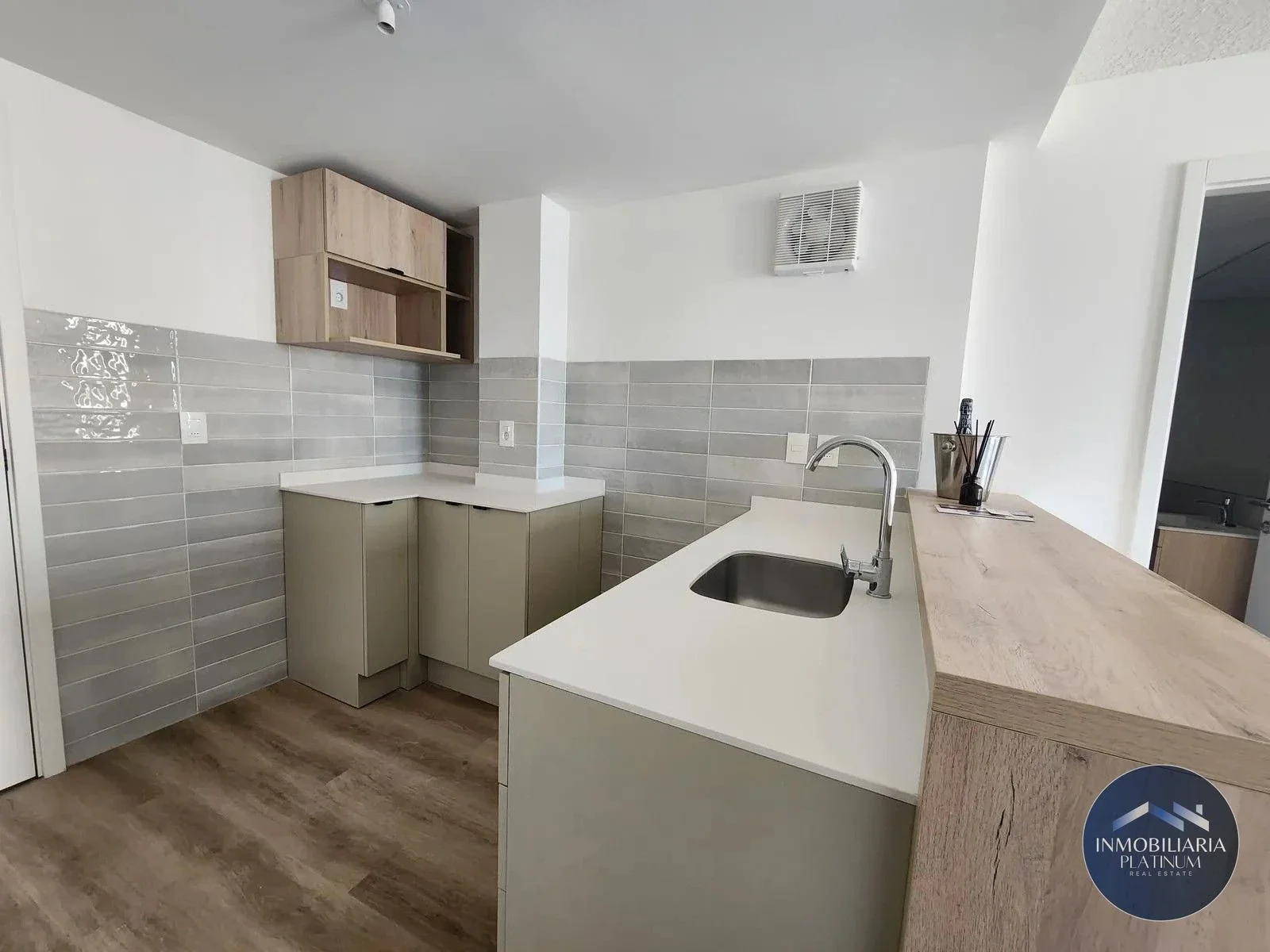 Apartamento en Venta de 1 Dormitorio c/ Cochera en La Blanqueada - Imagen 4