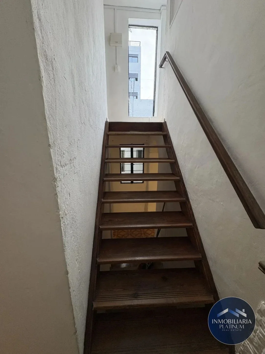 Apartamento en alquiler en La Comercial - Imagen 2