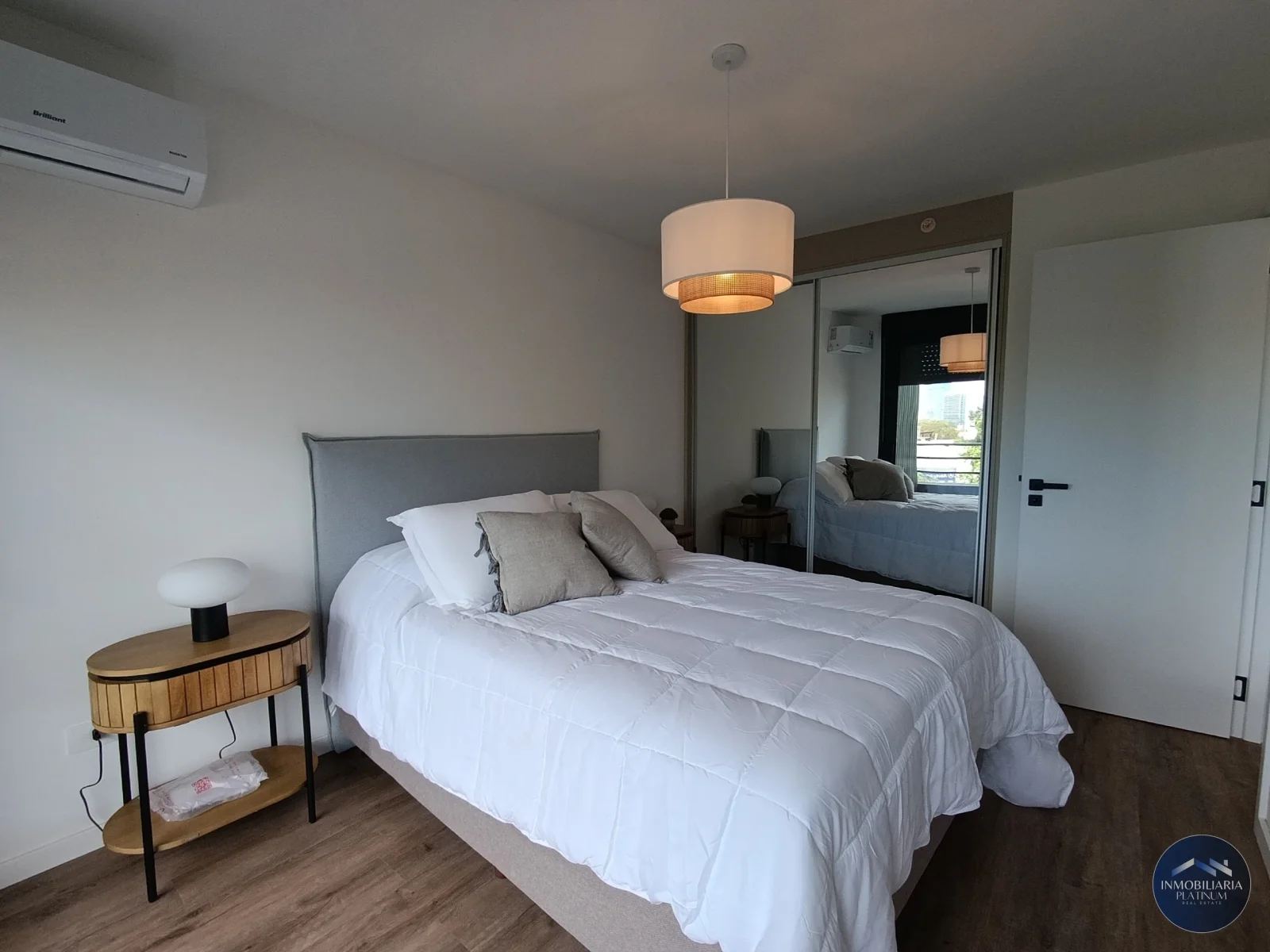 Apartamento de un dormitorio en venta en Buceo - Imagen 3