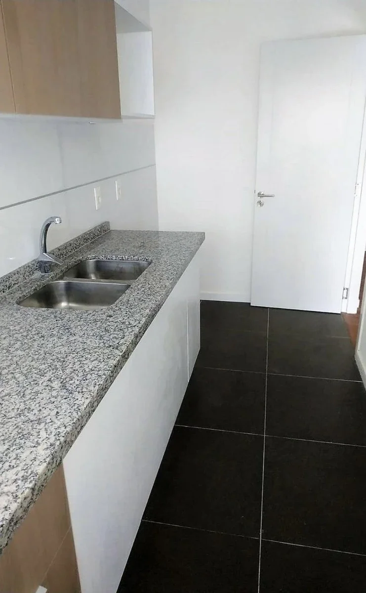 Apartamento en venta c/ cochera en Cordón - Imagen 2