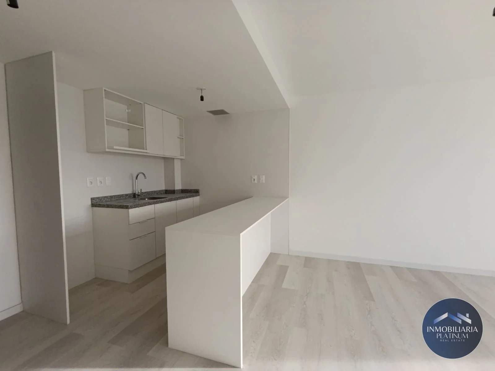 Apartamento Monoambiente en venta en Cordón - Imagen 5
