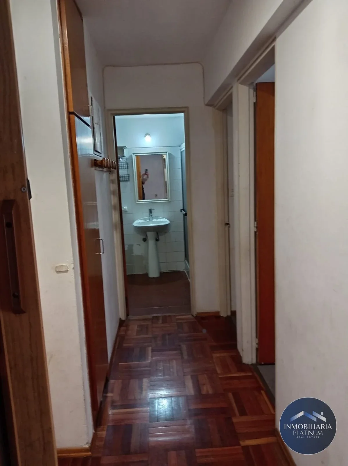 Apartamento dos dormitorios en venta c/ cochera en Av. Libertador - Imagen 5