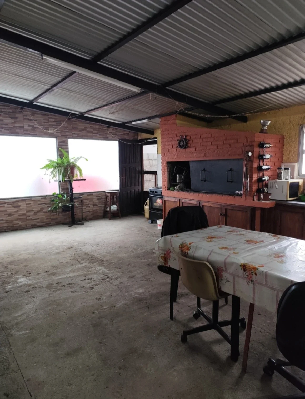 Venta casa 3 dormitorios, amplio terreno de 778m2 en La Montañesa - Imagen 2