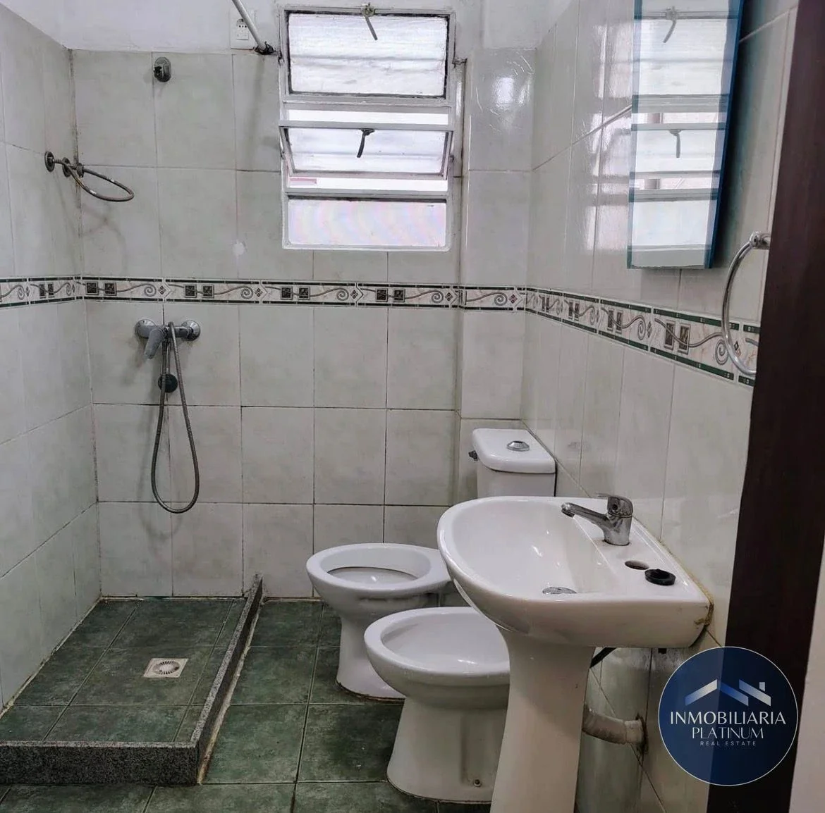 Apartamento en alquiler c/ cochera en Parque Batlle - Imagen 2