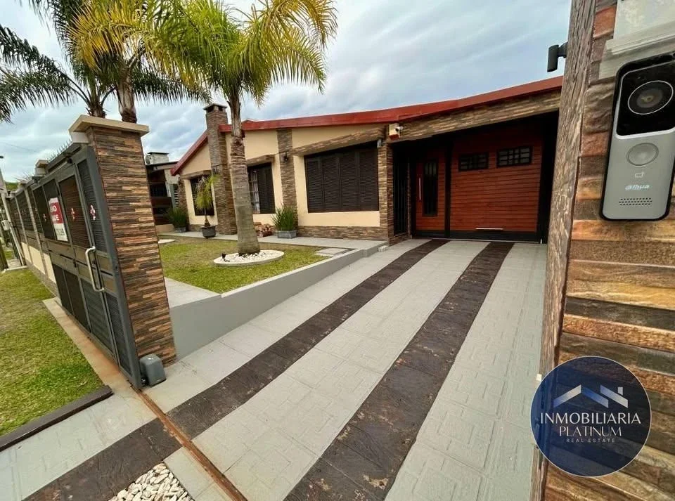 Casa en venta c/ cochera en Parque del Plata - Imagen 2